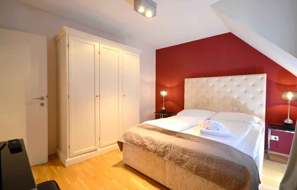 City Center Penthouse Residence Graben 1