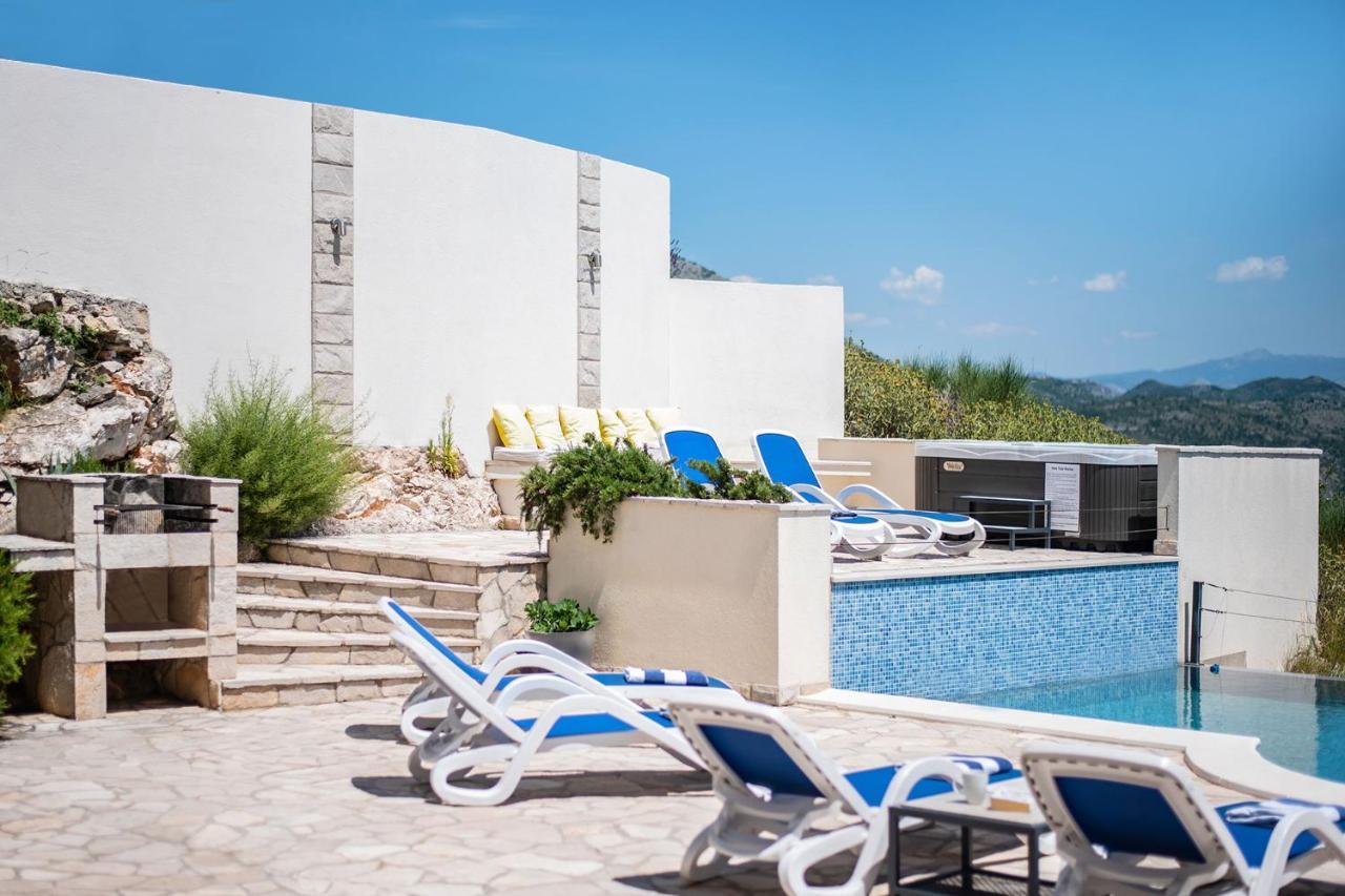 Luxury Villa Fig with Pool And Jacuzzi Near Dubrovnik 2