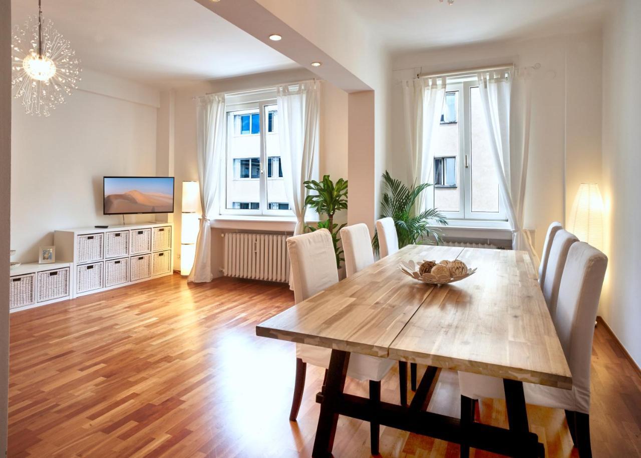 Operastreet City-Center Premium Apartment 1