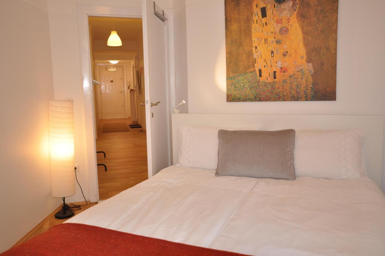 City Centre Klimts Balcony 2