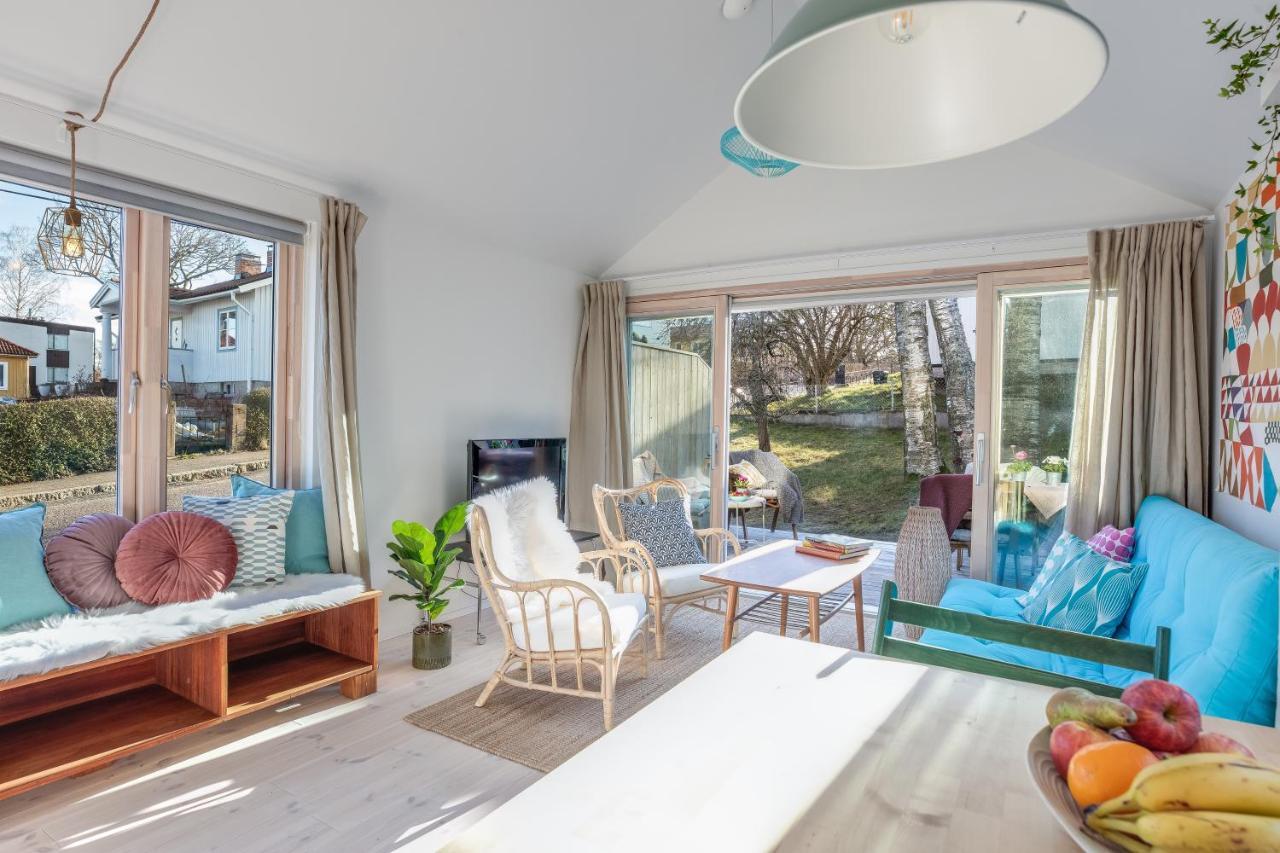 Sparkling Newly Built House Close To City & Nature 1