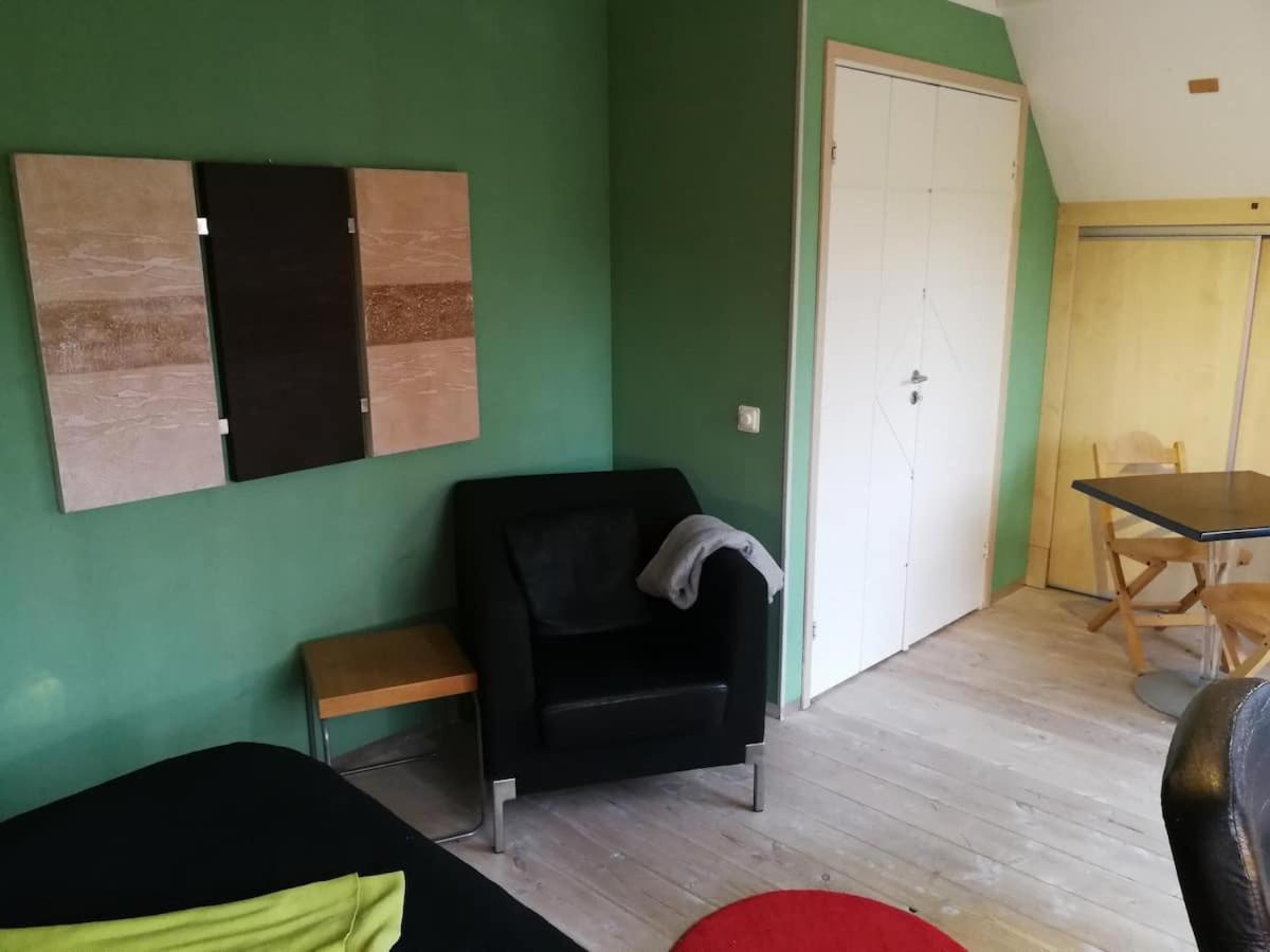 Pink House Room#1 Stockholm 2