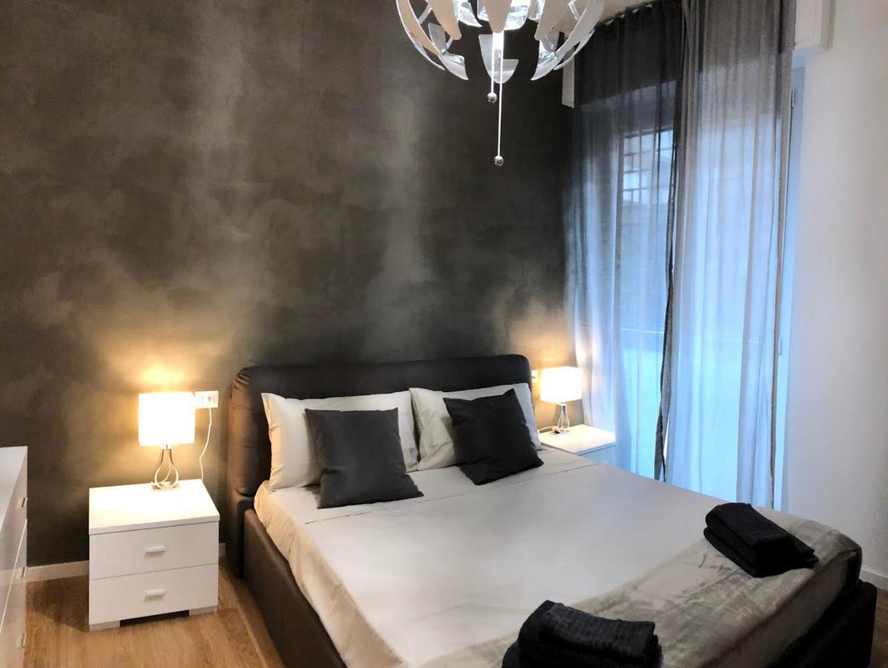 De Angeli Modern Apartment