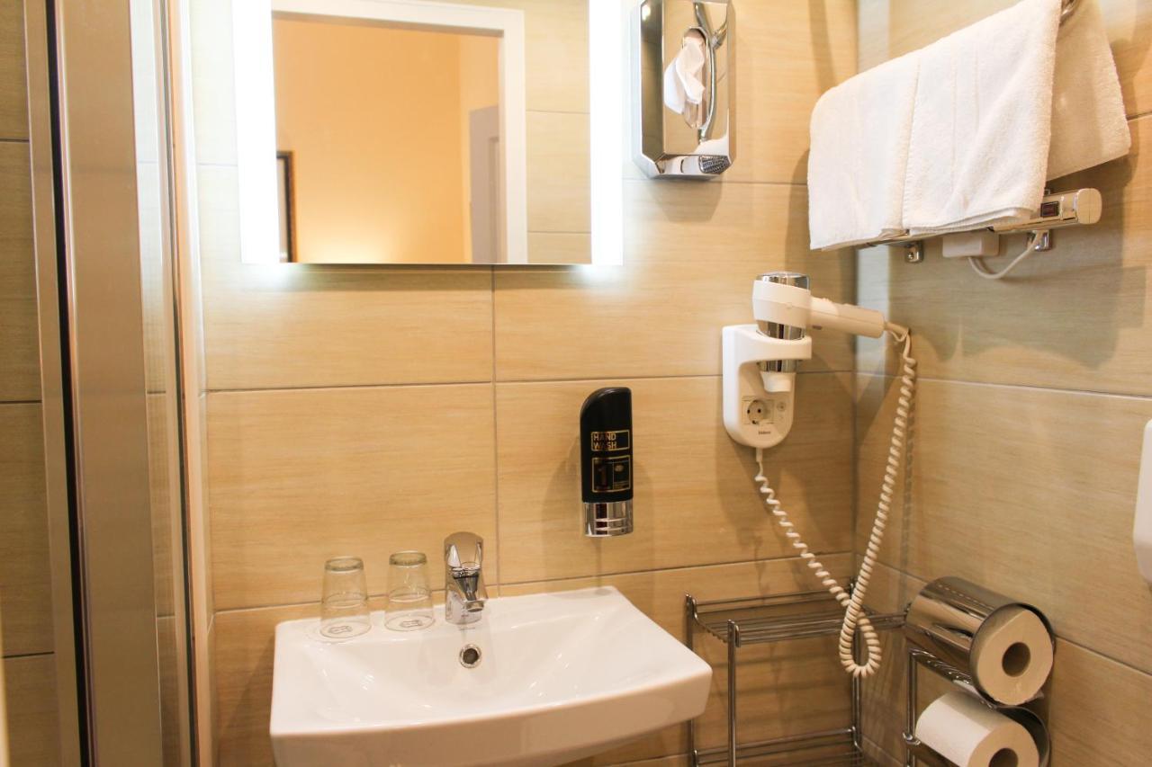 Private Comfort Stephansplatz - Self Check in (Adults Only) 1