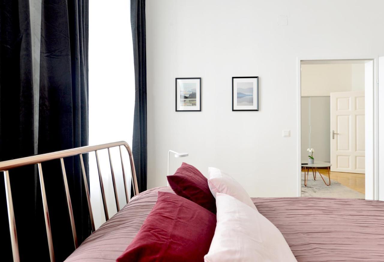 Fancy Home for 5 with Self-Check-In at Spittelberg 1