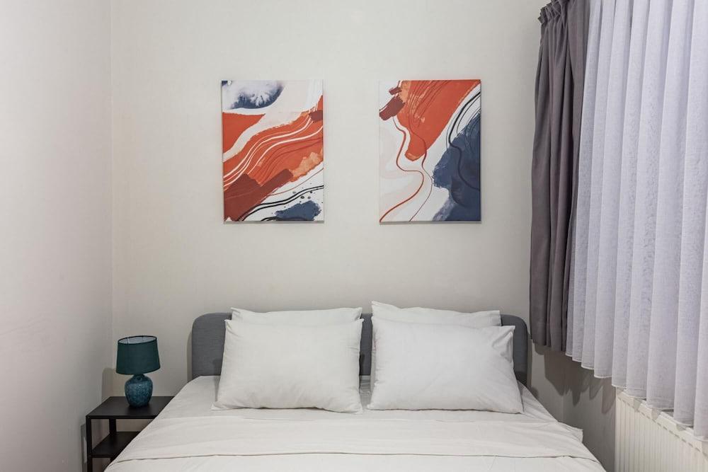 Modern Flat 5-Min Walk To Taksim Square in Beyoglu 2