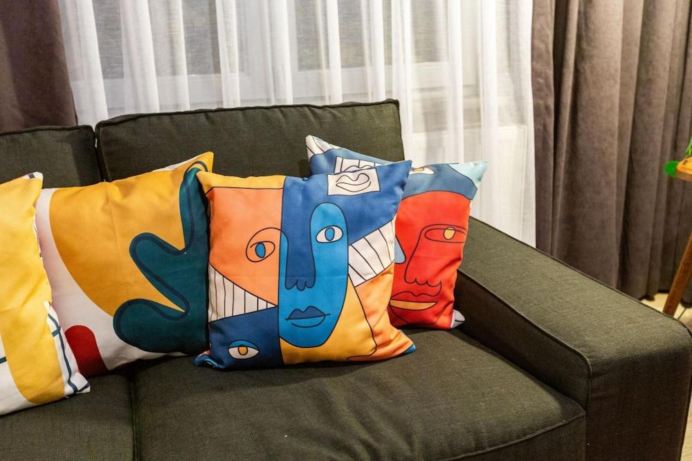 Modern Flat 5-Min Walk To Taksim Square in Beyoglu 1