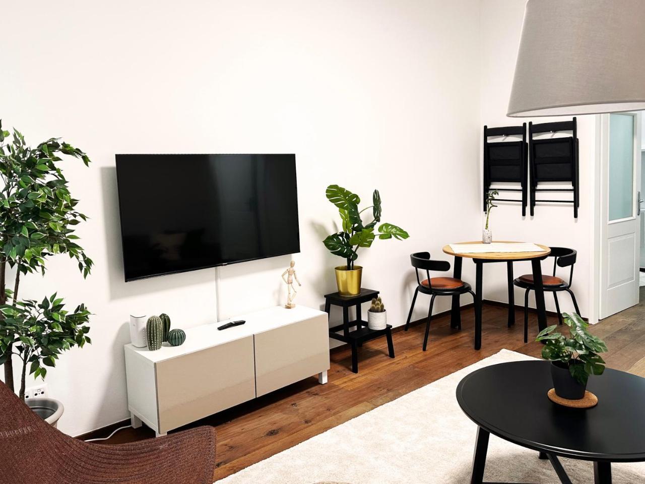 Designer Appartment Naschmarkt City Center 1