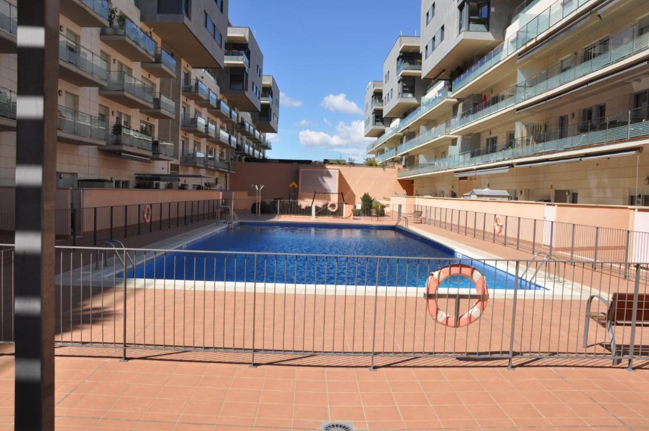 Badalona Beach Apartment 1
