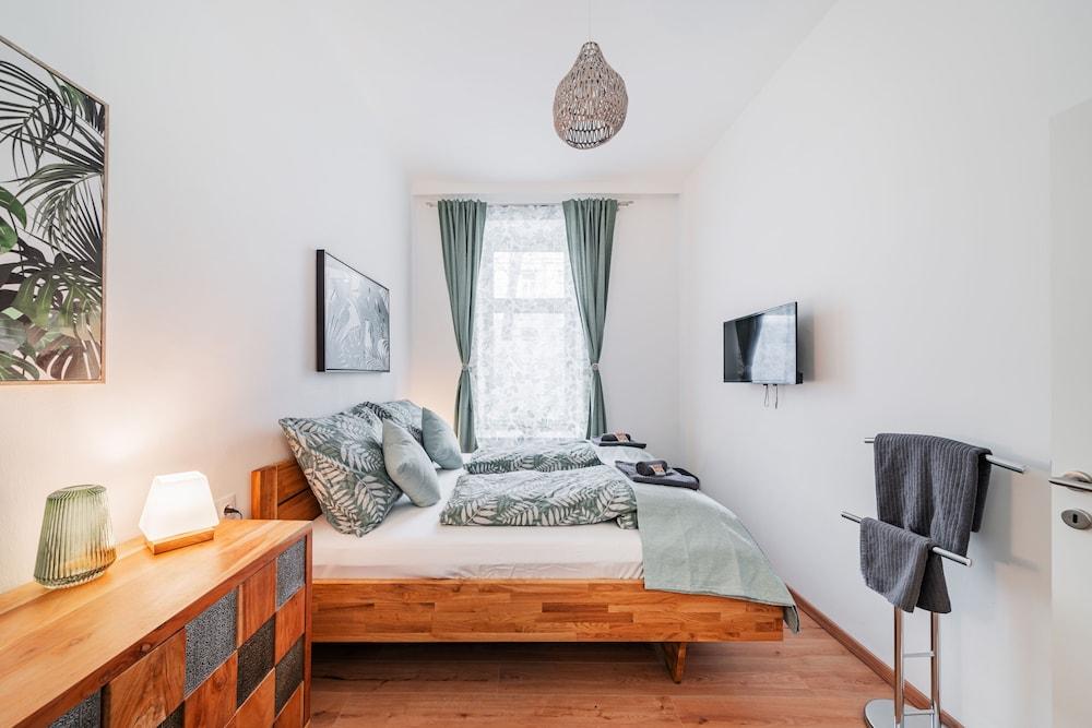 3 Bedrooms - 75sqm - 15 Min. City Center 2