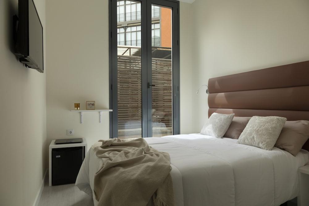 Libere Barcelona Sant Antoni 1