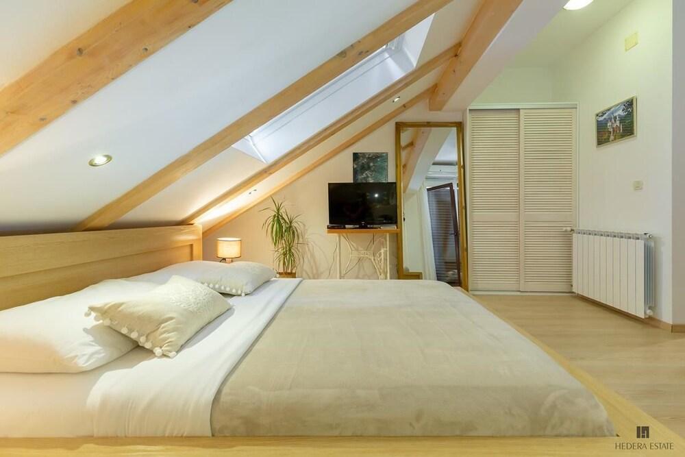 Hedera Estate House Hedera 1