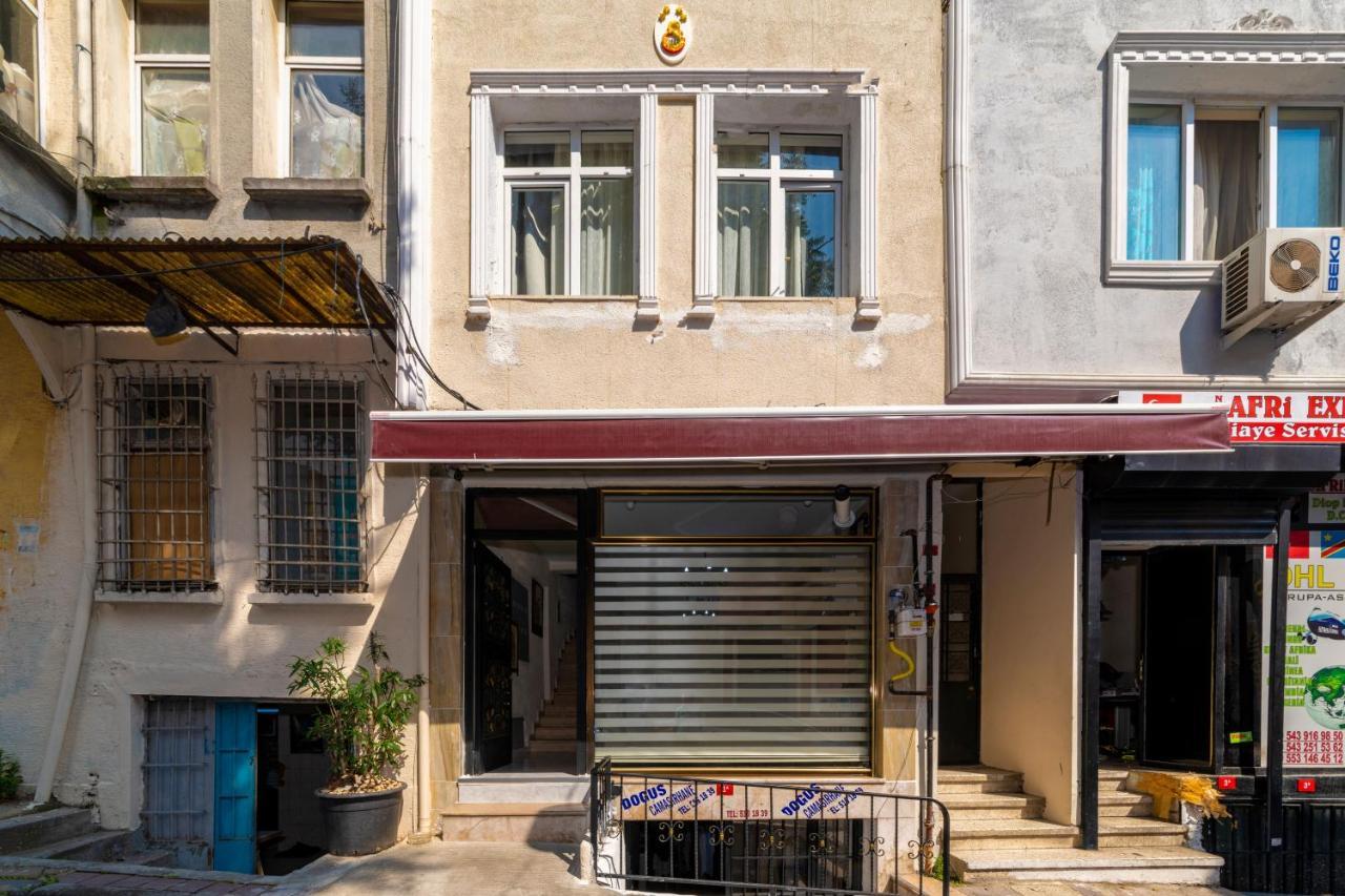 Kumkapi Romanos Hotel 1