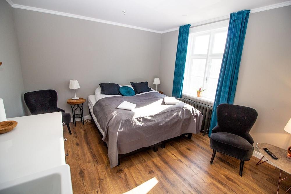 Jonshus Hotel Apartments 1