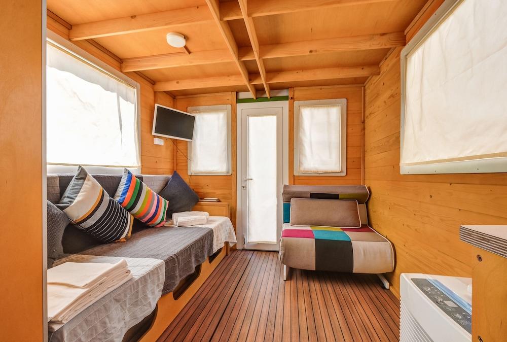 The Homeboat Company Mar Del Plata Alghero 1