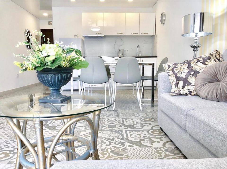 Maraverde 2 Bedroom Apartment 1