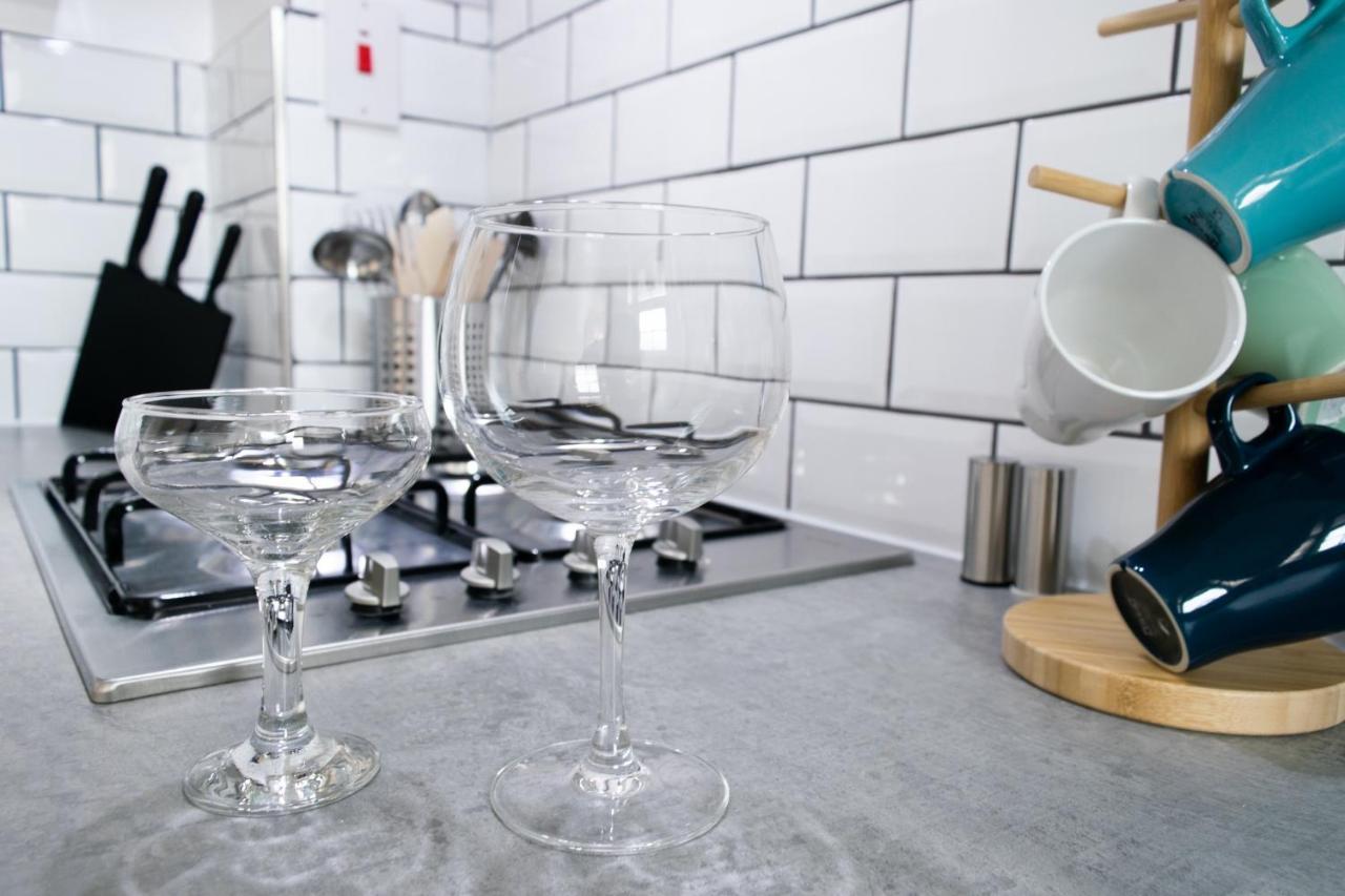 Shoreditch 2 Bed Apartment 1