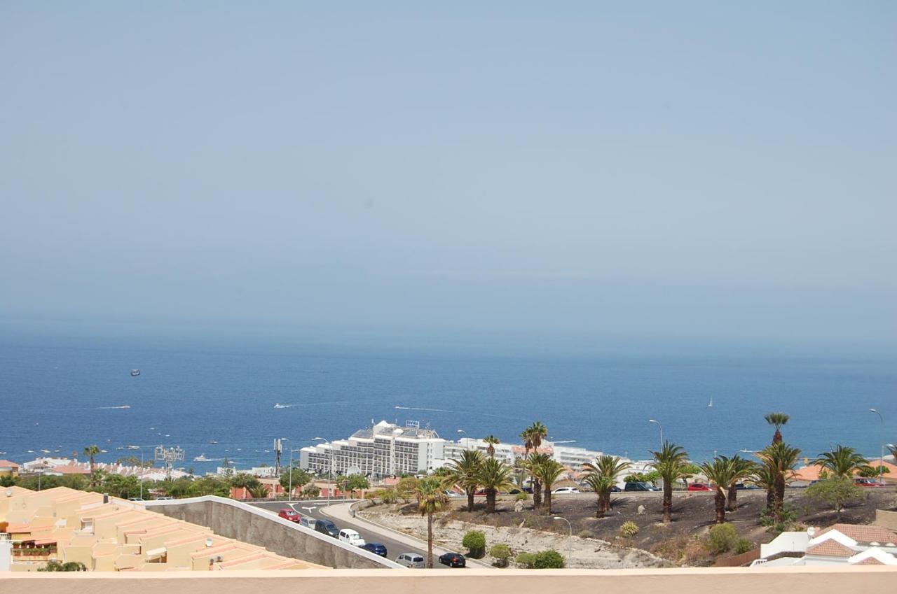 Paradise Court las Americas Wifi Pool 57 2