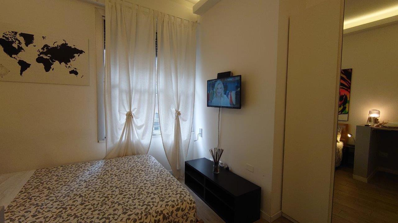 Monolocale in Corso Porta Nuova 2