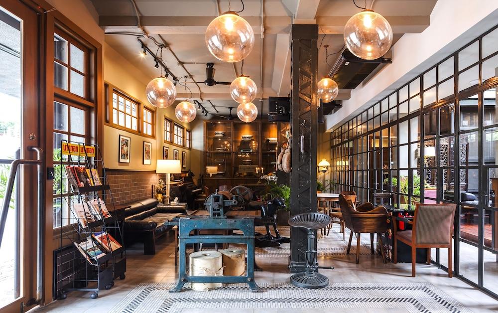 Bangkok Publishing Residence (Adults only)