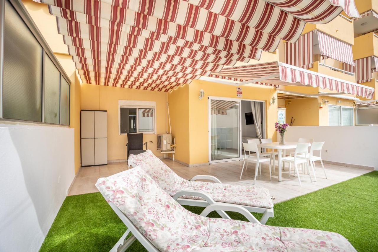 Family Home Near Ocean Los Cristianos Lovetenerife