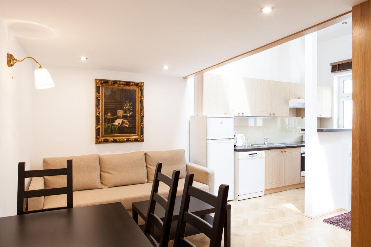 Vienna-Flats (Adults Only)