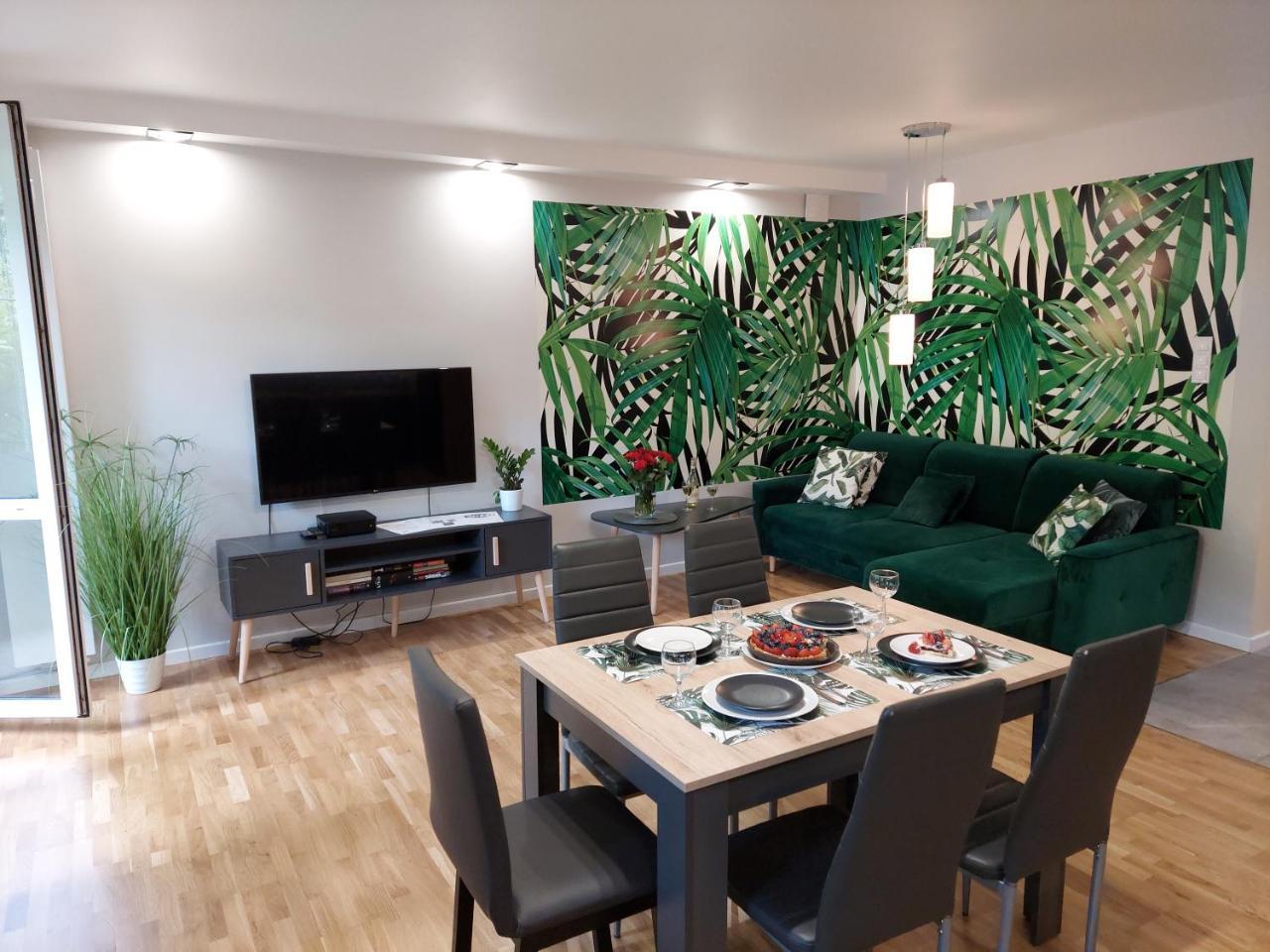 Modern Art Kredytowa-Dzieci Do Lat 7 Nie Płaca!