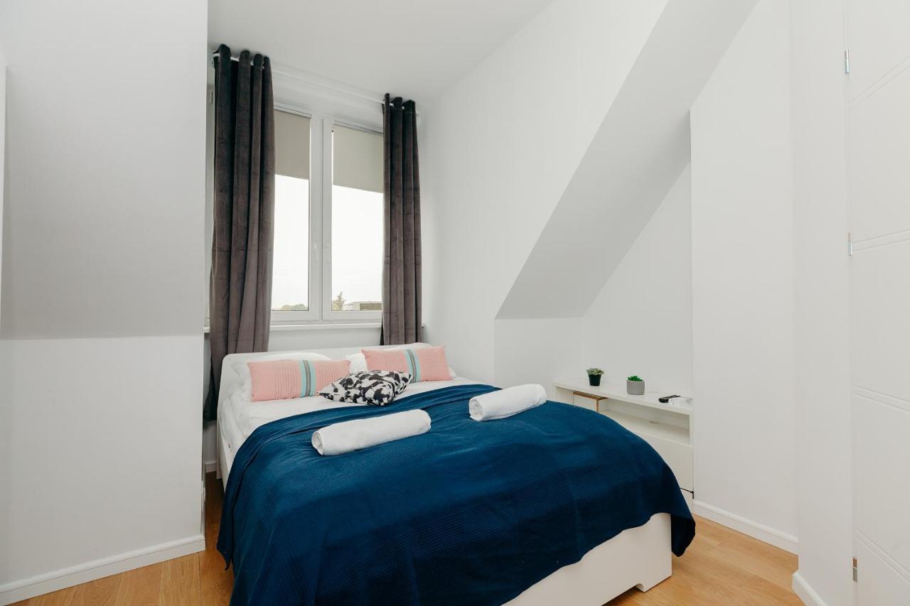 Shortstaypoland Piekna (B20)