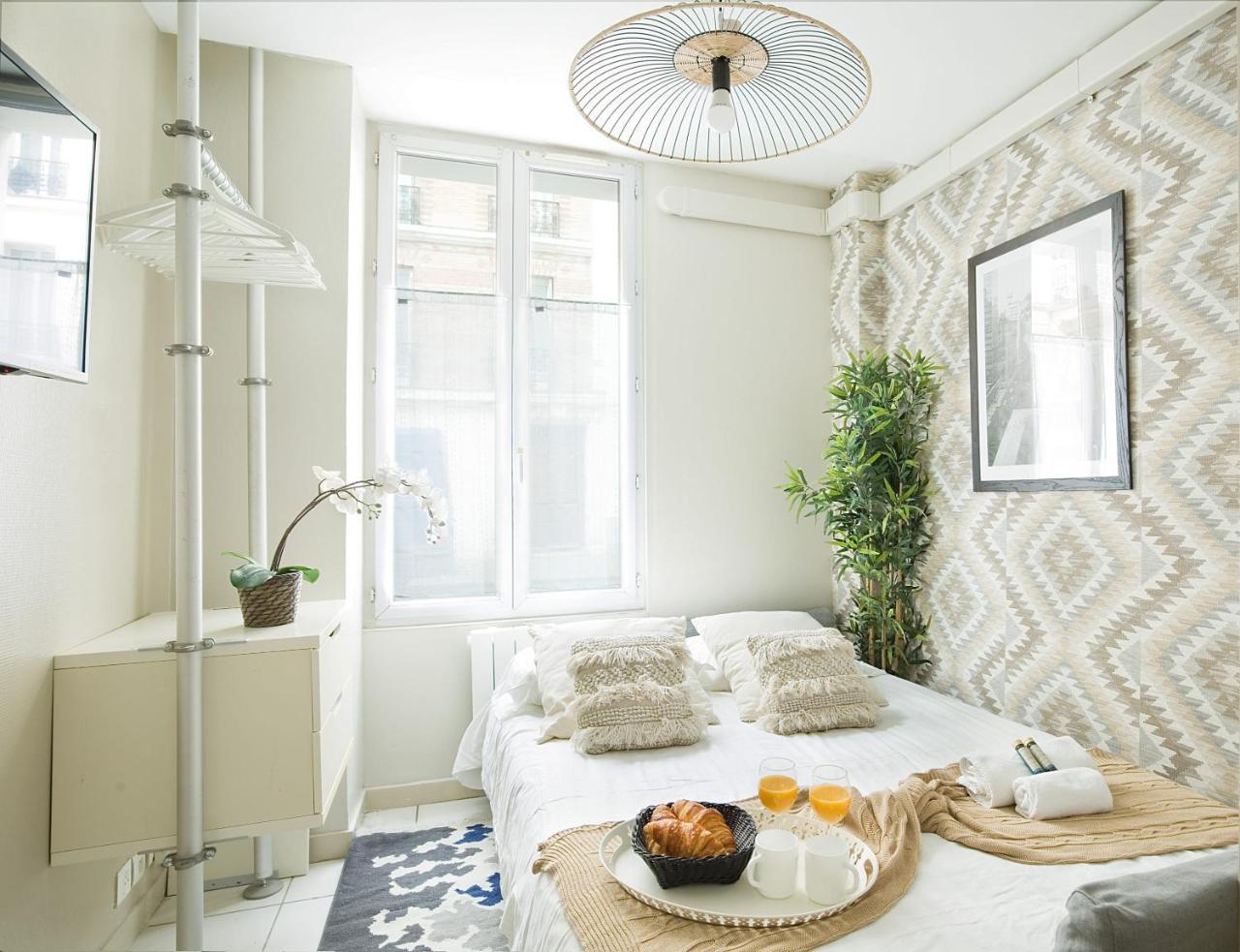 5496 - Cosy Flat Near Montparnasse (Adults Only)