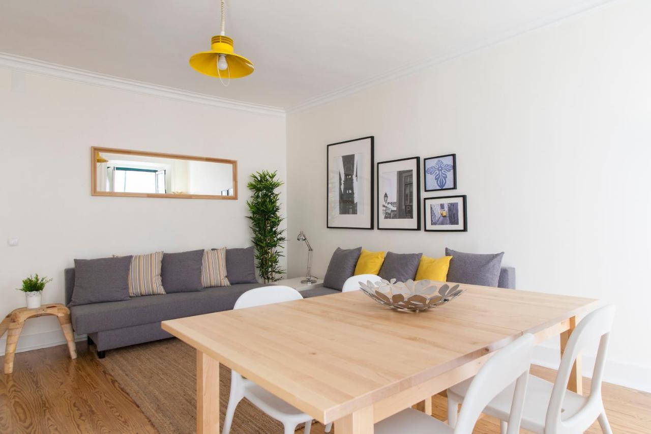 Diario de Noticias by Central Hill Apartments 2