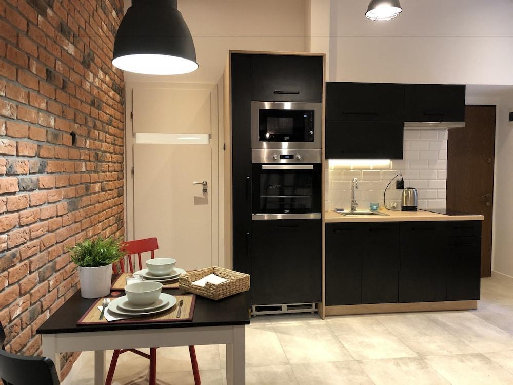 B&A Apartments Central