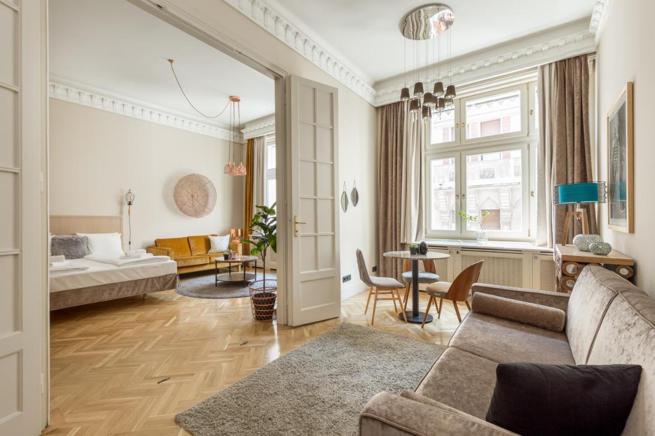 Danube Dream Home in the Absolute Center 2