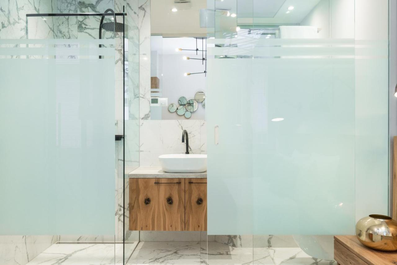 Luxury Dream Suite in the Absolute Center 1