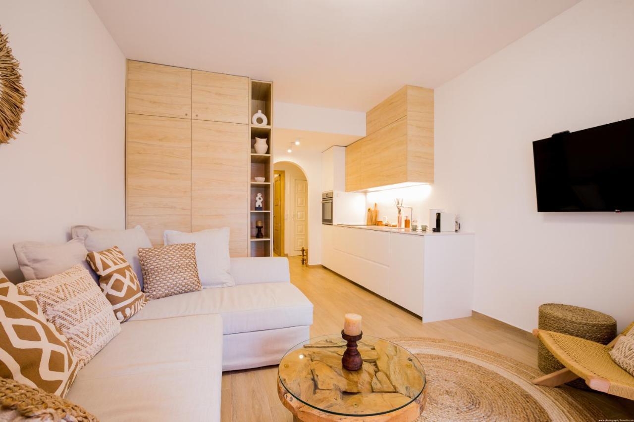 Superb New Apartment in Los Diamantes Los Cristianos