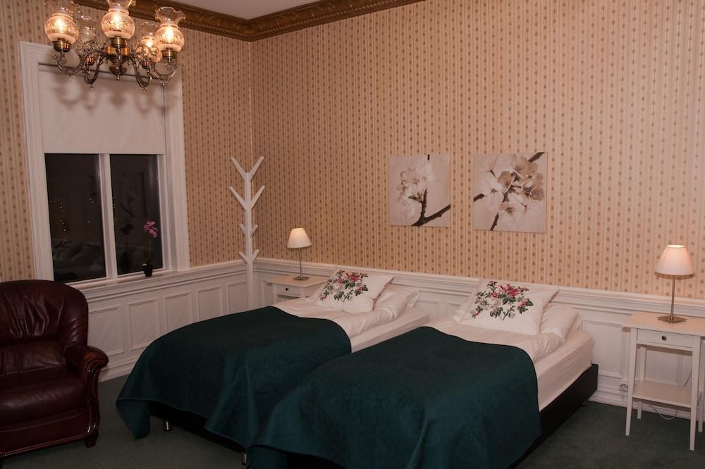 Centerspot Apartments