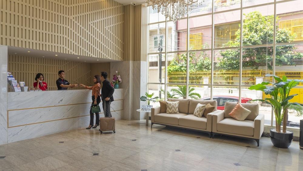 D'primahotel Balikpapan 1