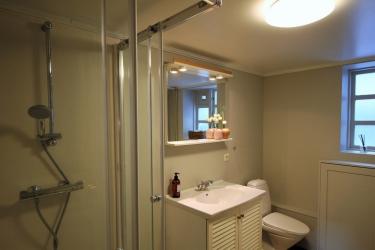 Grettir Guesthouse 1