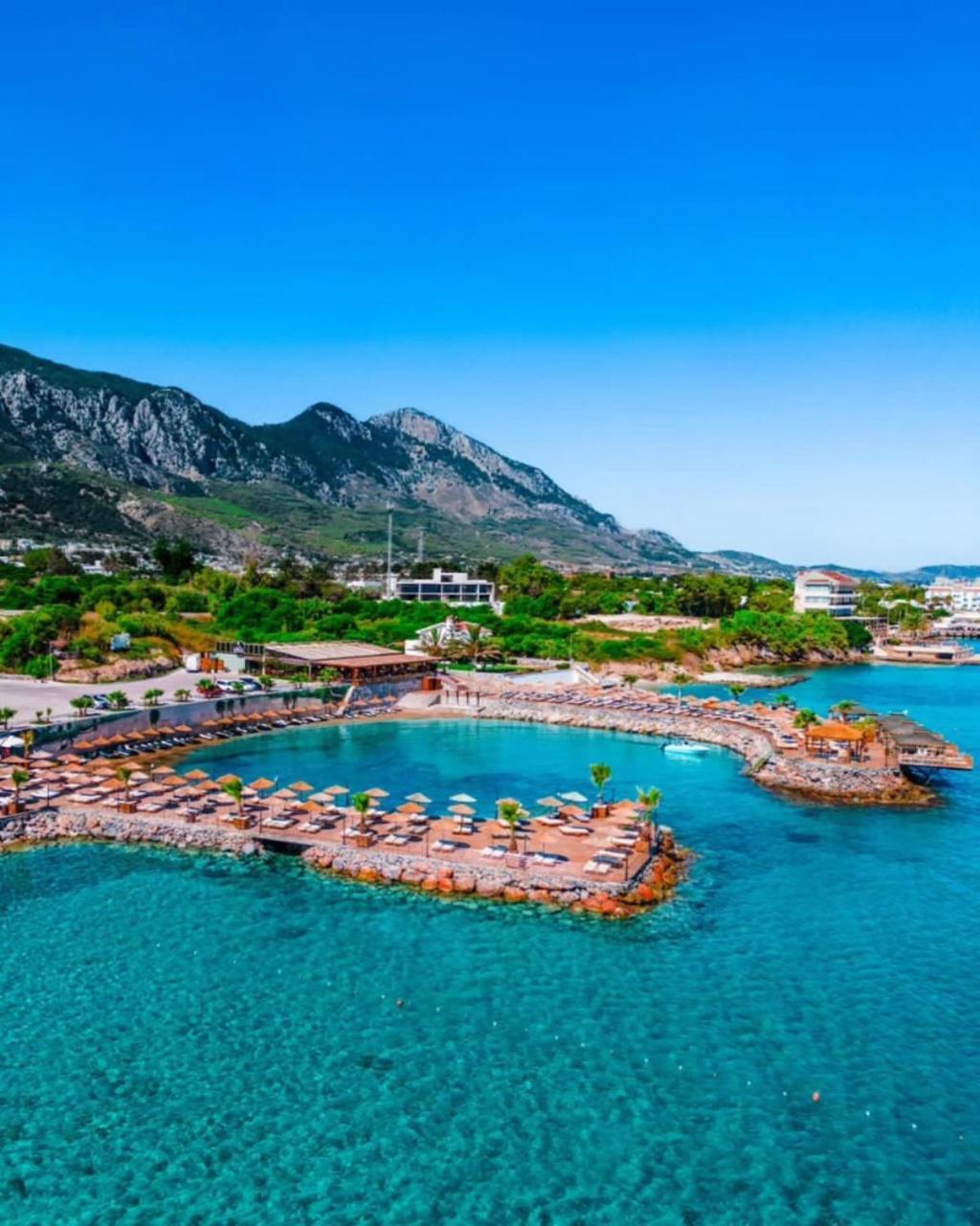 Santoria Holiday Village 1