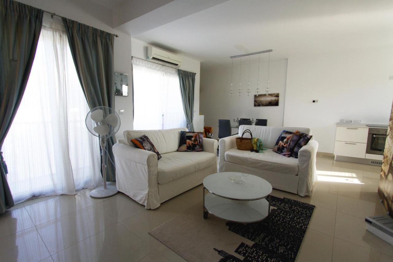 Marble Arch Home (Adults only)