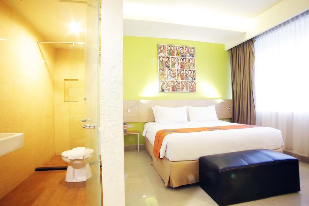 Avirahotel Panakkukang