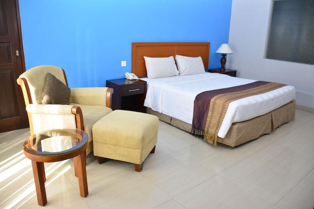 Town House Bukit Damai Indah Hotel & Residence 1