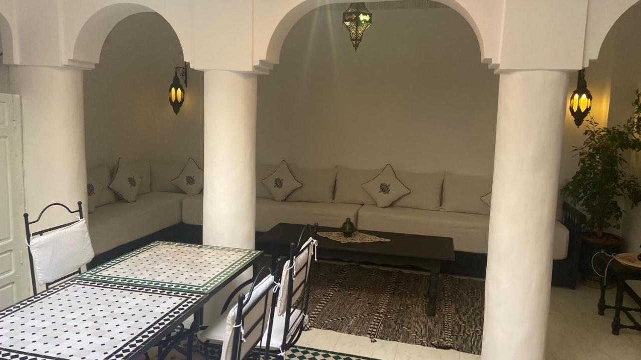 Riad Sarah Sabrina 2