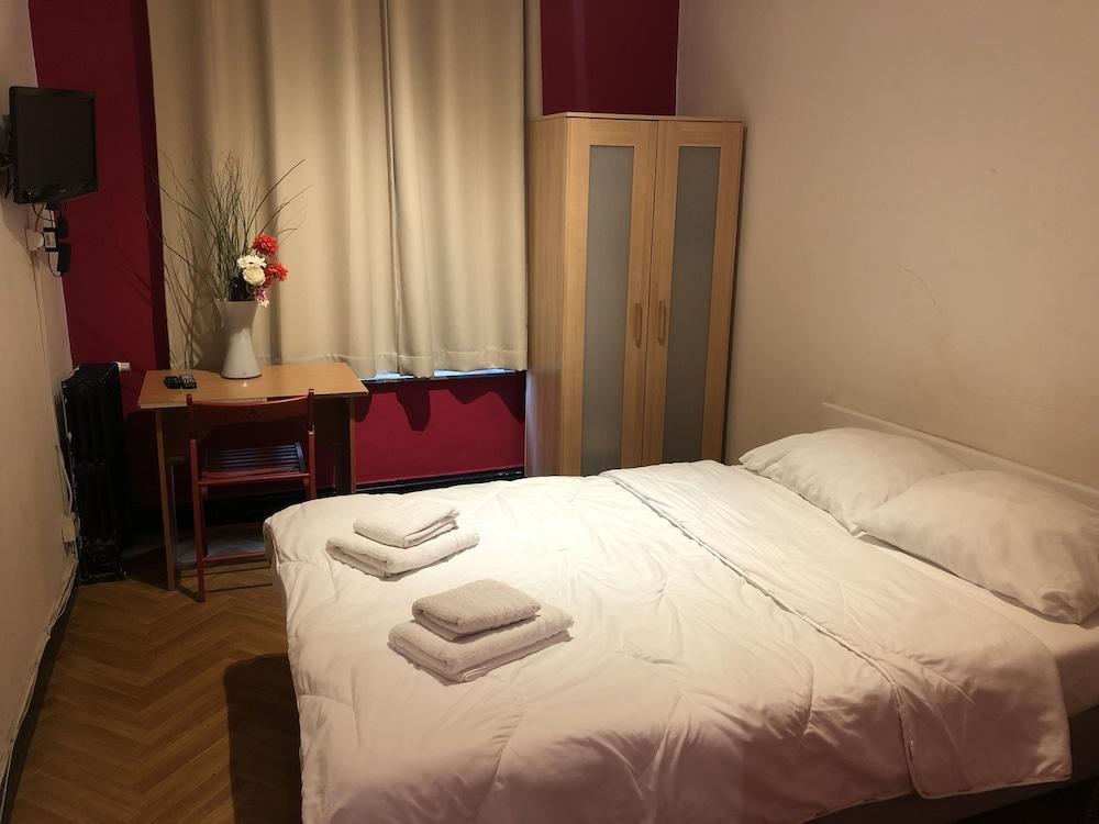 Le Grand Colombier 1