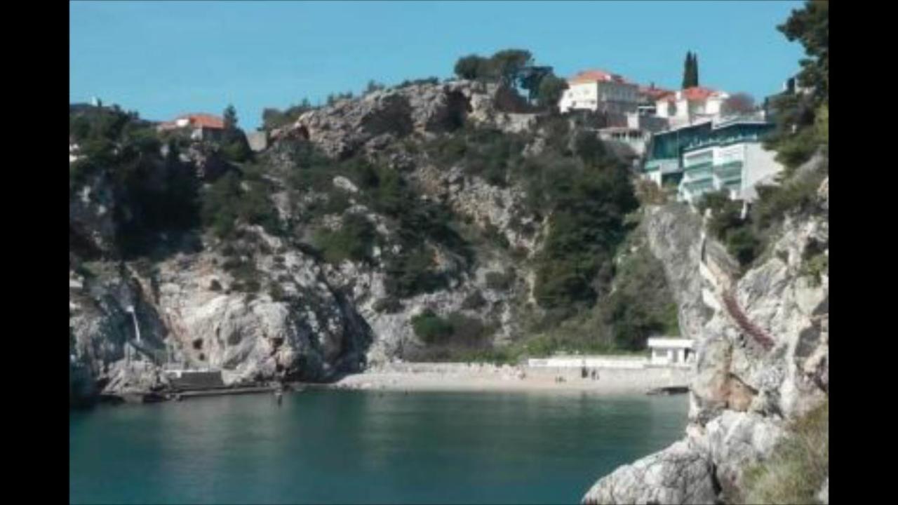 Ivana's Central Suites