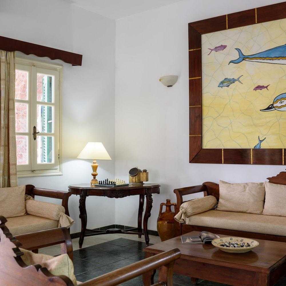 Scorpios Beach Santorini 1