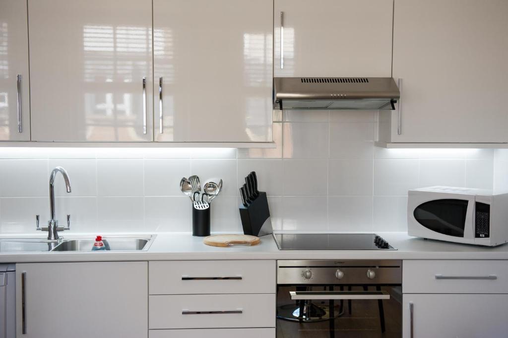 West End One Apartments 1