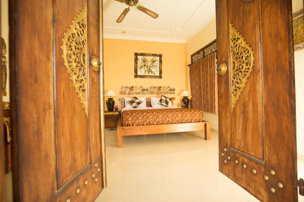 Warji House 2 Bungalows 2