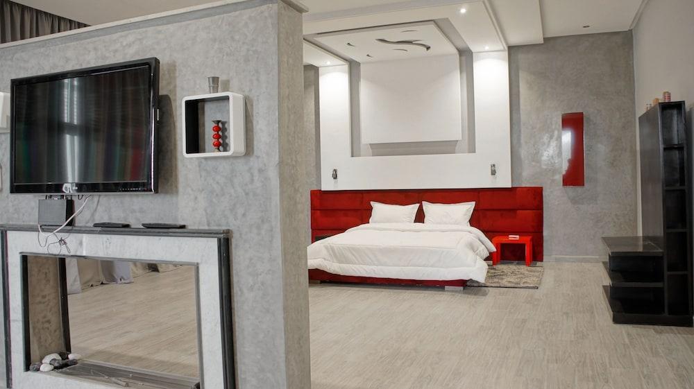 Americaine Prestige Villa 1