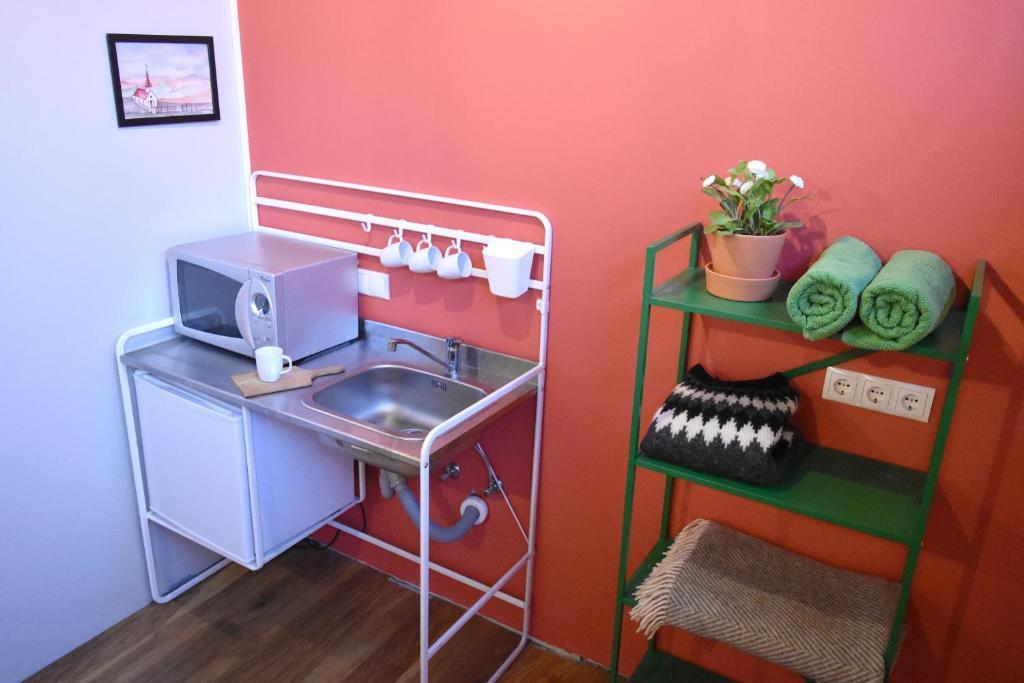 Vibrant Iceland Hostel 2