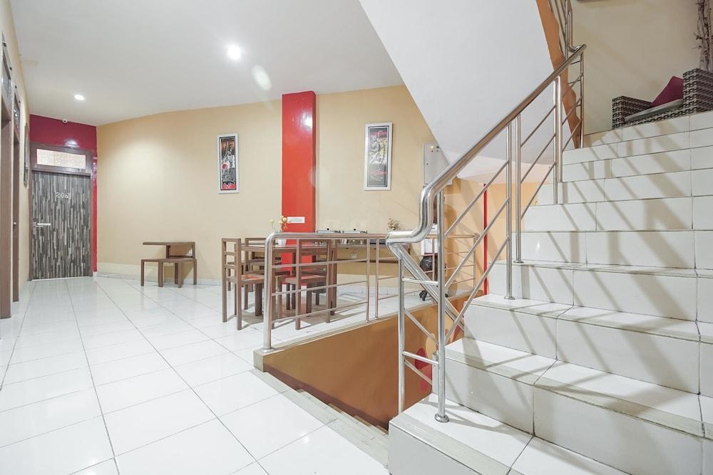 Reddoorz @ Jalan Hertasning 1